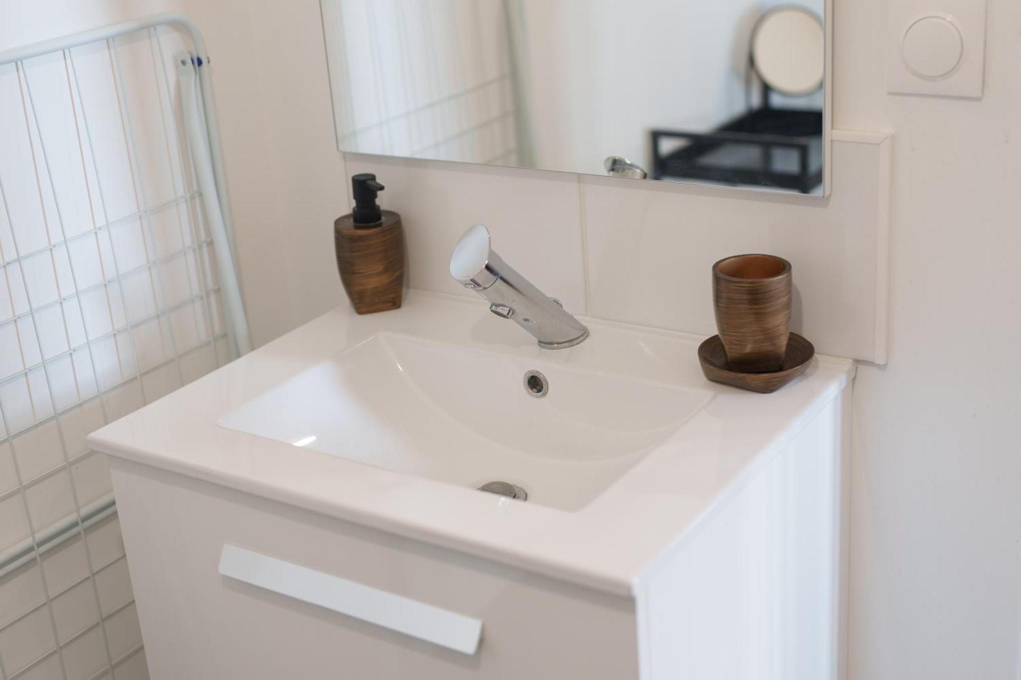 Le Lotus - Zmn Conciergerie Apartment Saint-Quentin  Bagian luar foto