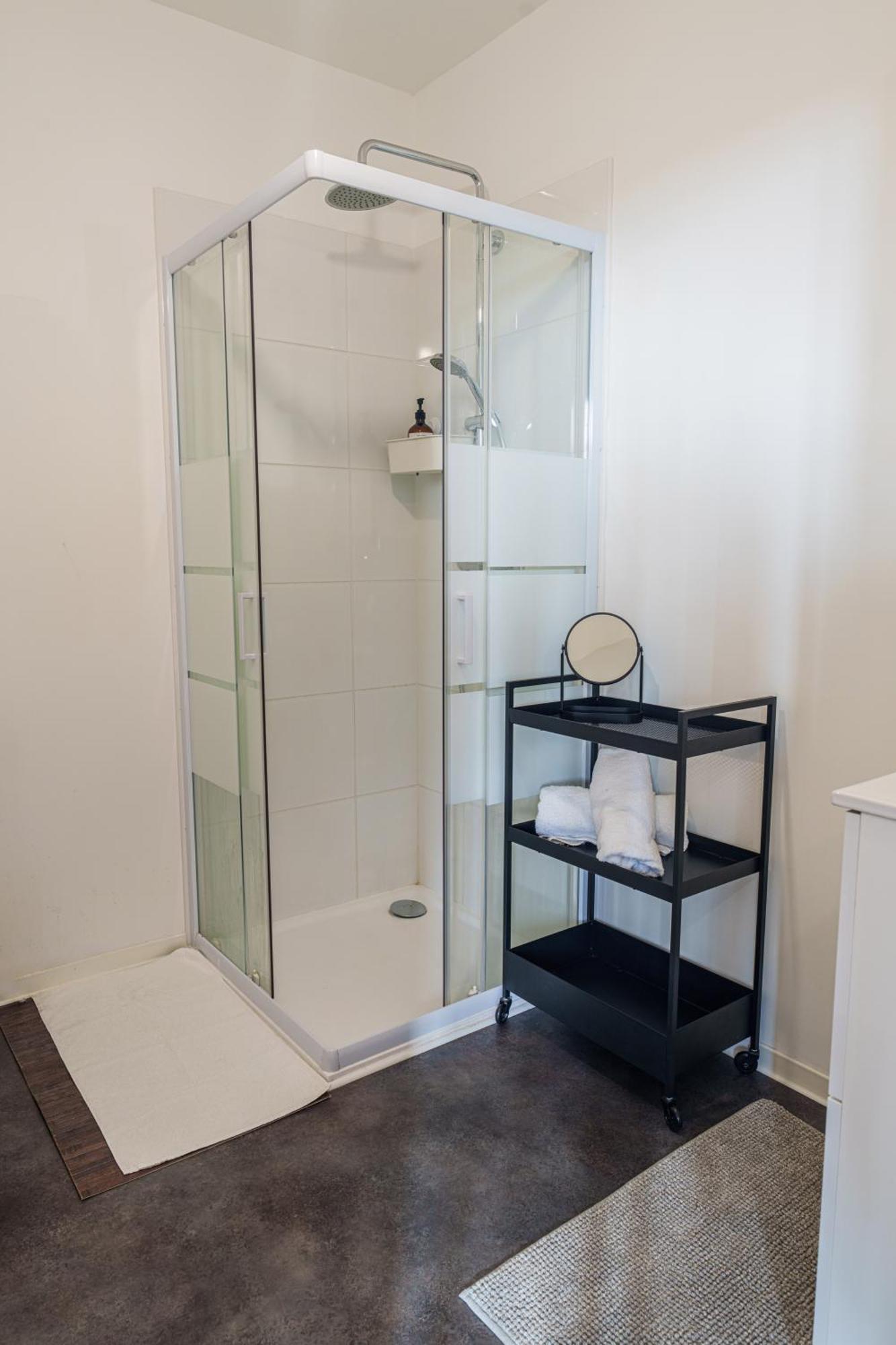 Le Lotus - Zmn Conciergerie Apartment Saint-Quentin  Bagian luar foto